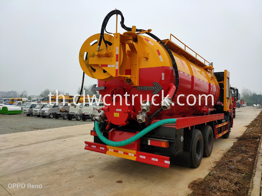 sewage vacuum truck supplier